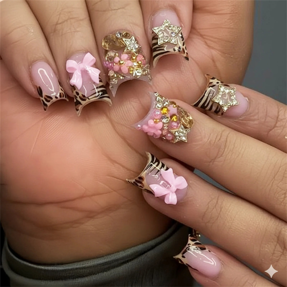 Nude Pink Duckbill Press-On Nails with 3D Bows (24 Pcs)