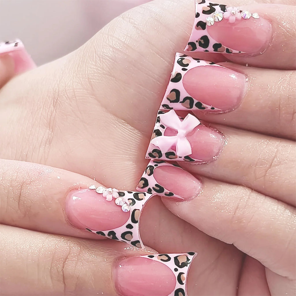 Nude Pink Duckbill Press-On Nails with 3D Bows (24 Pcs)