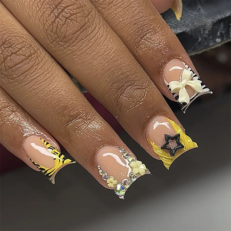 Nude Pink Duckbill Press-On Nails with 3D Bows (24 Pcs)
