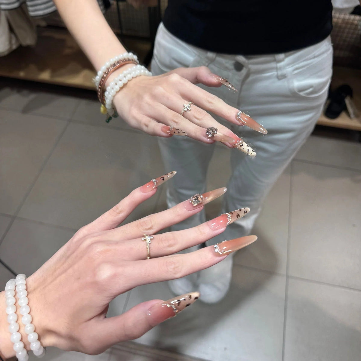 4