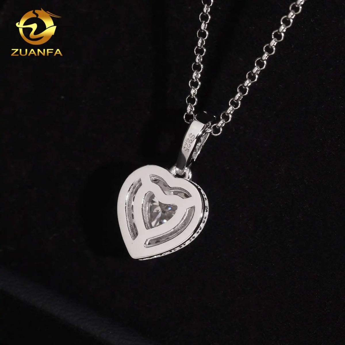 American Warehouse Affordable Fine Jewelry Halo Heart Pendant Necklace 925 Silver Moissanite Diamond Necklace for Women