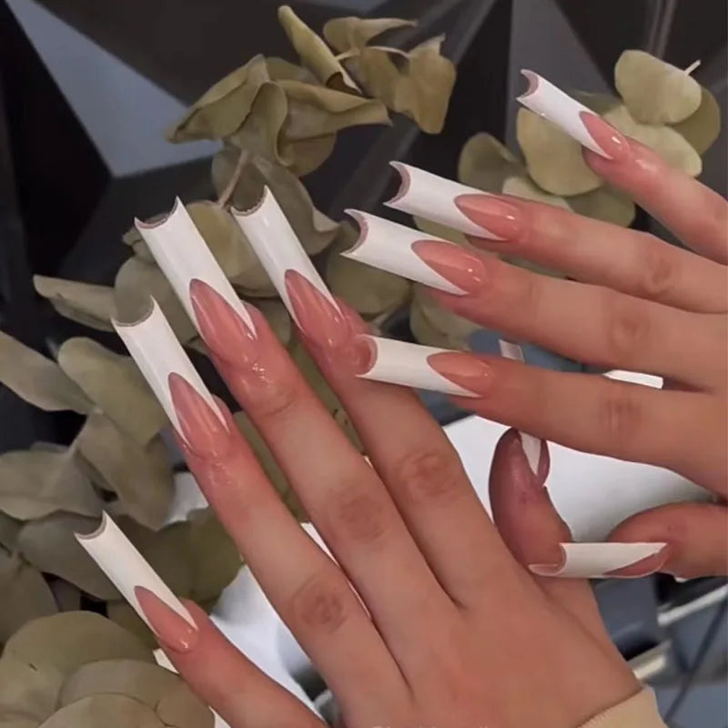Wholesale Smooth Luxury Full-Cover Artificial Diamond Hand-Pressed Press-On Nails 3D Pre-designed Black White Coffin Design for - 300
