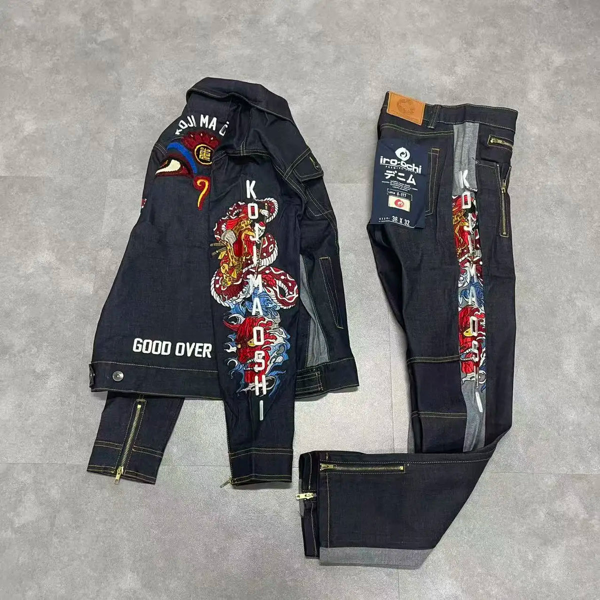 Streetwear Denim Jacket and Jeans Set Men Embroidery Dragon Patch Zip Detail Black Casual Outfit Stock