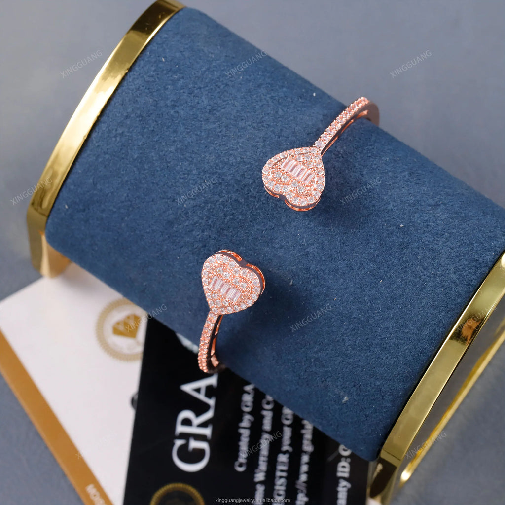 Hip Hop Jewelry Heart Shape Bangles Gold Plated 925 Sterling Silver VVS Moissanite Diamond Iced Out Cuban Bracelet