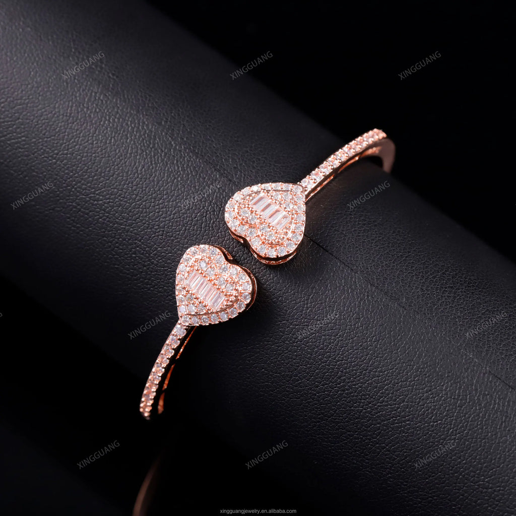 Hip Hop Jewelry Heart Shape Bangles Gold Plated 925 Sterling Silver VVS Moissanite Diamond Iced Out Cuban Bracelet