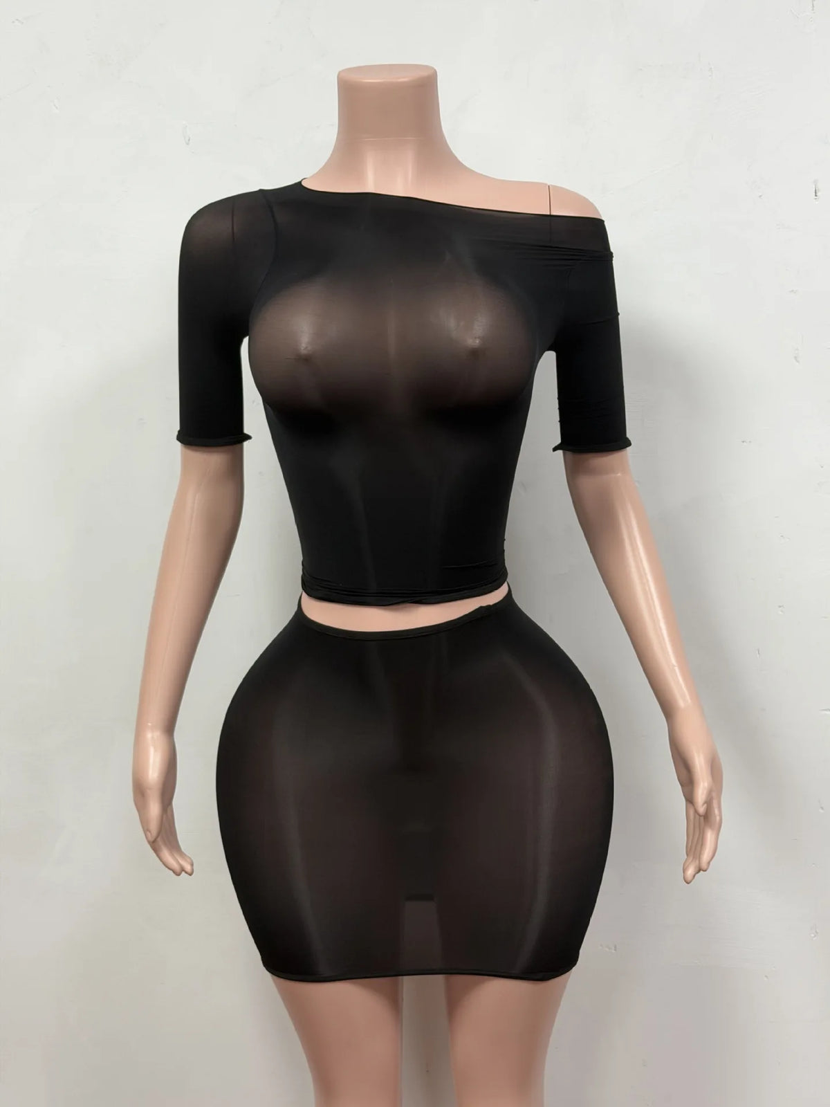 OuYaan 2026 Summer Hip Hugging Skirt Set With Slim Fit and Perspective, Exuding a Feminine and Commuting Style - One Size / Black