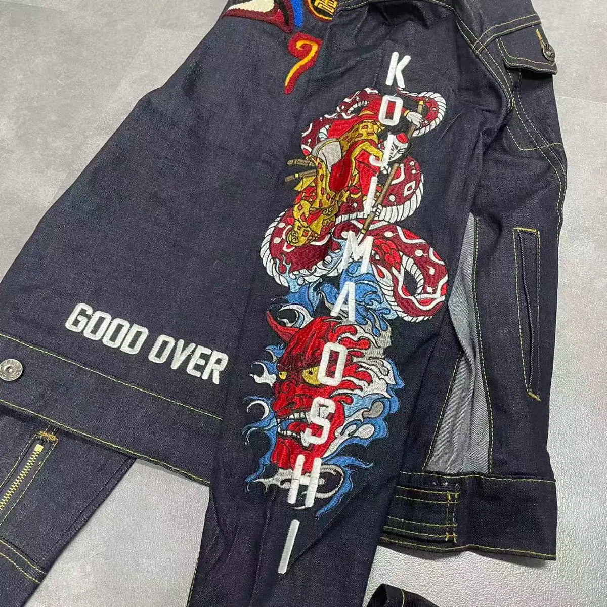 Streetwear Denim Jacket and Jeans Set Men Embroidery Dragon Patch Zip Detail Black Casual Outfit Stock