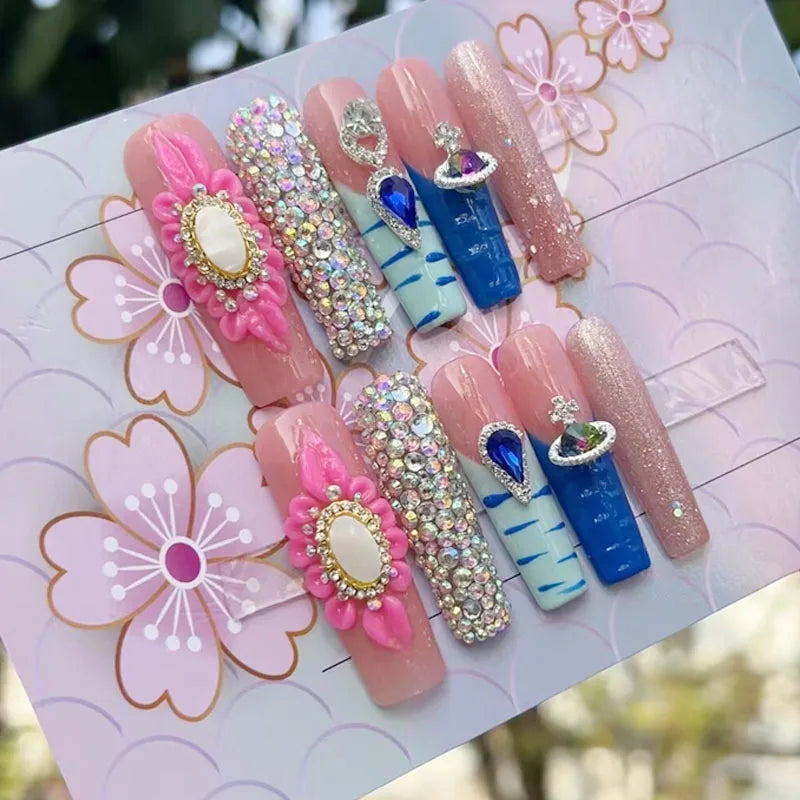 10 Handmade High-quality 3D Design Full Cover Fake Nails Wholesale Brand Logo Press-on Nails for Finger Application Black White